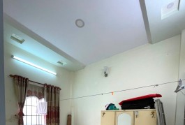 Bán Nhà 2 Tầng Hẻm Xe Hơi 35m2_4*9, 2PN chỉ 4.25 tỷ ~ Kha Vạn Cân Linh Đông Thủ Đức Vào Ở Ngay